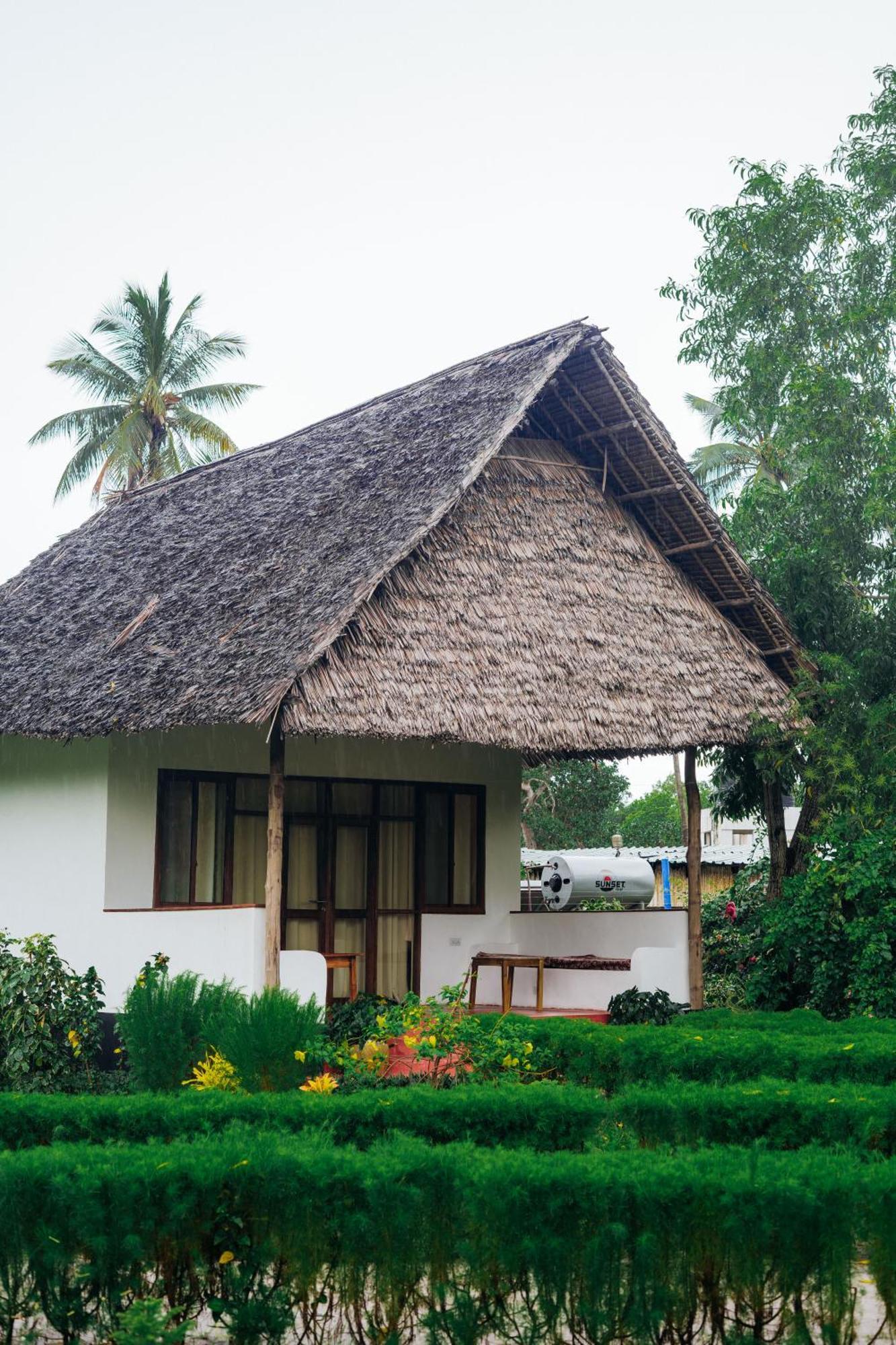 Maisara Mafia Beach Lodge Килиндони Экстерьер фото